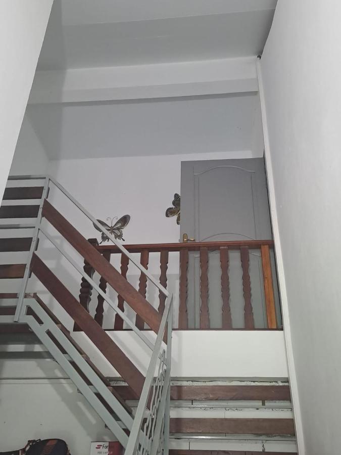 Studio Myla2Jo Camp de Remire Ngoại thất bức ảnh